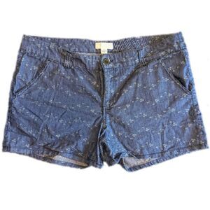 Forever 21 embroidered shorts